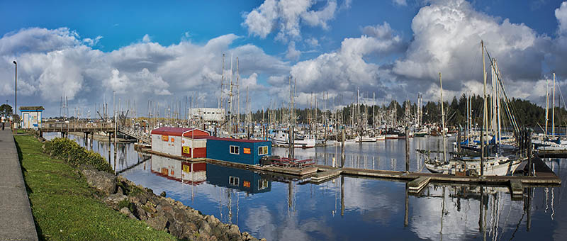 OR: Coos County, Coos Bay Area, Charleston Area, Charleston Harbor, Floating docks [Ask for #276.191.]