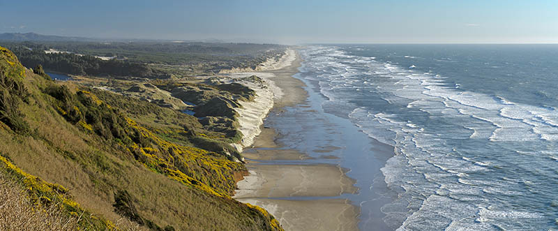 The northern terminus of the Oregon Dunes, viewed from the cliffs along US 101 just north of Florence.